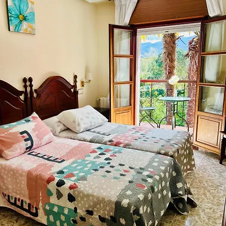 Palmeras Hotel Celorio (Llanes)