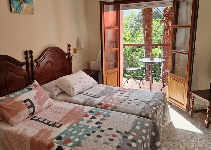 Hotel Palmeras Celorio (Llanes)